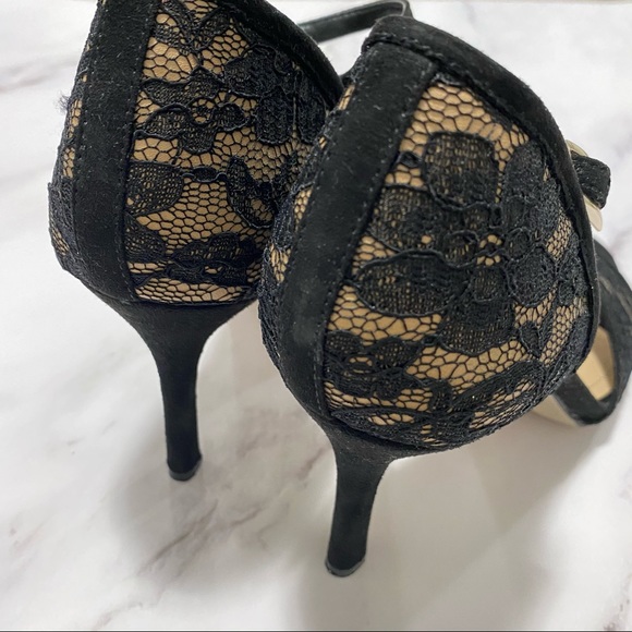 🛍 3/$45 BCBGeneration Dressy Black Heels - Picture 4 of 6